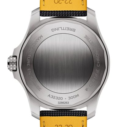 Breitling Avenger Automatic GMT 44mm Zegarek męski Czarna skóra A32320101B1X1 - obrazek 2