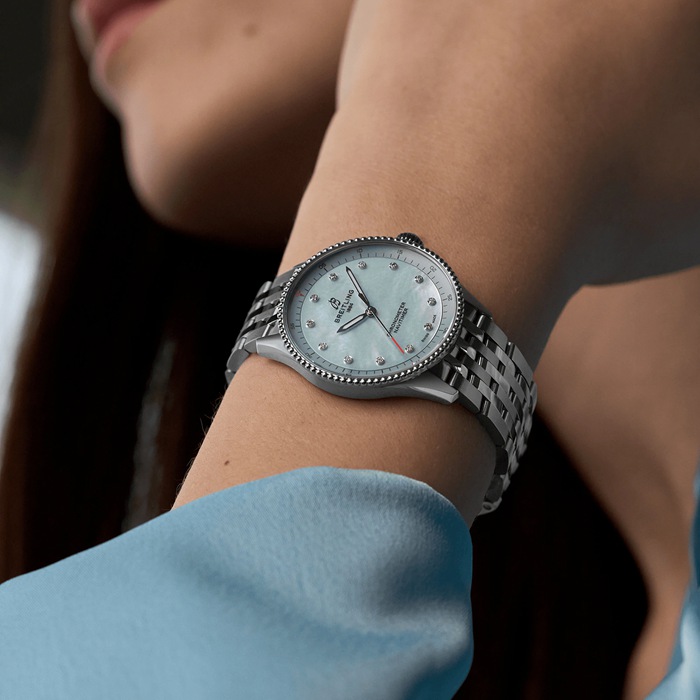 Breitling Navitimer 32mm Zegarek damski Niebieska masa perłowa A77320171C1A1 - obrazek 5