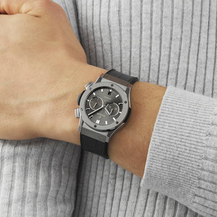 Hublot Classic Fusion Racing Grey Chronograph Titanium 42mm 541.NX.7070.LR - obrazek 2
