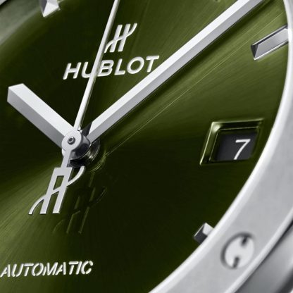 Hublot Classic Fusion Titanium Green 42mm 542.NX.8970.RX - obrazek 5