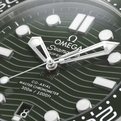 Omega Seamaster Diver 300m Co-Axial Master Chronometer 42mm Zegarek męski Zielony O21032422010001 - obrazek 3