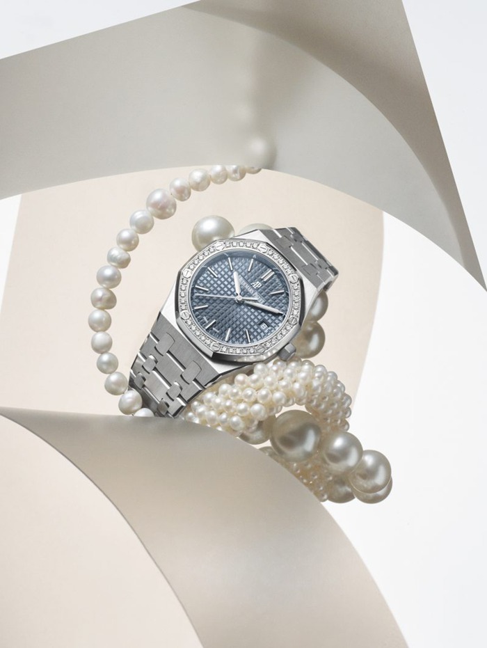 Replika Audemars Piguet Royal Oak Selfwinding Silver 77351ST.ZZ.1261ST.01 - obrazek 6