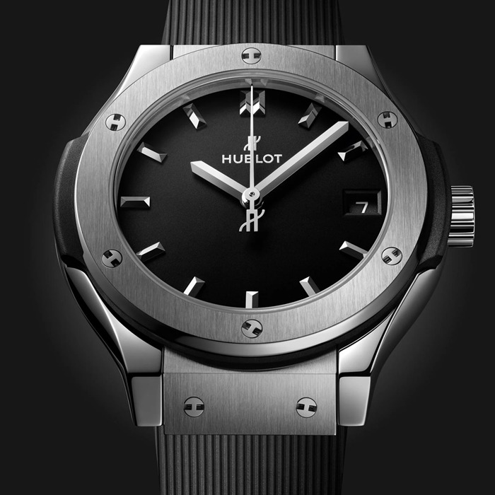 Zegarek Hublot Classic Fusion Titanium 33 mm Czarny 581.NX.1470.RX - obrazek 2