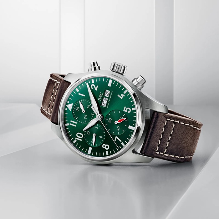 Zegarek męski IWC Pilot's Chronograph 41 mm IW388103 - obrazek 3