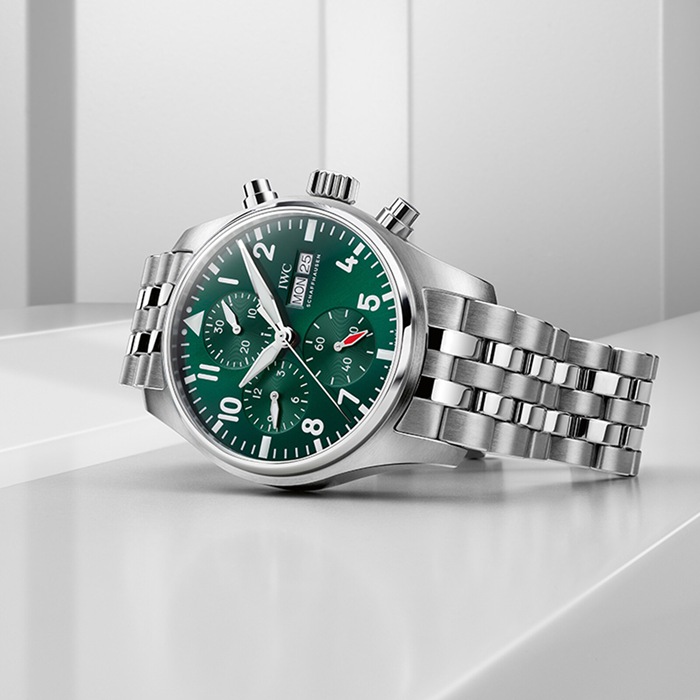 Zegarek męski IWC Pilot's Chronograph 41 mm IW388104 - obrazek 4